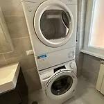 Mare & Roma Holidays Apartament
