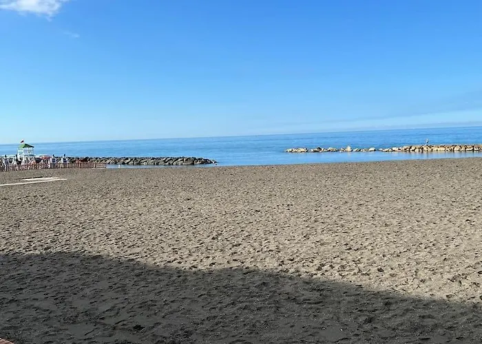 Mare & Roma Holidays *